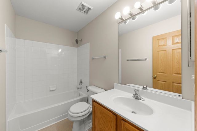 2544 Golf Ridge Circle 0, Naperville, IL 60563