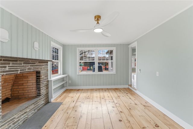 175 Oakland Avenue, Cranston, RI 02910