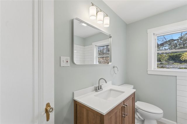 175 Oakland Avenue, Cranston, RI 02910