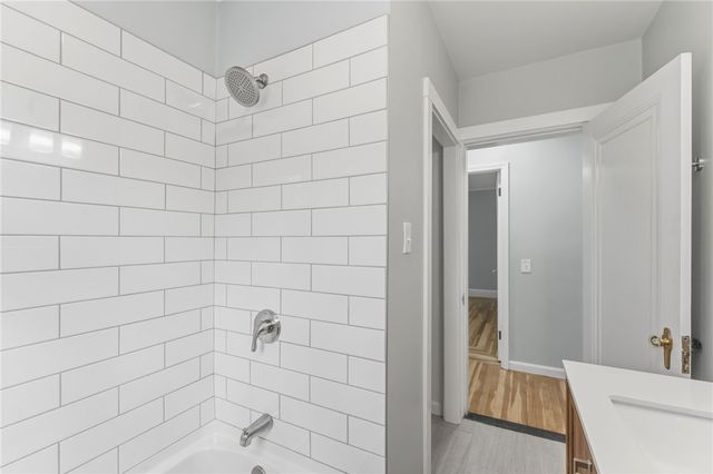 175 Oakland Avenue, Cranston, RI 02910