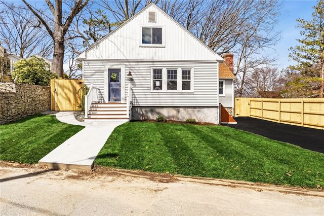 175 Oakland Avenue, Cranston, RI 02910