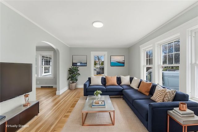 175 Oakland Avenue, Cranston, RI 02910