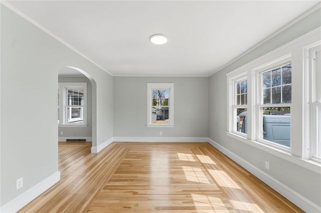 175 Oakland Avenue, Cranston, RI 02910