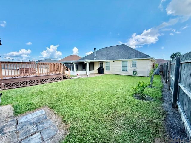 321 Galvez Lane, Houma, LA 70363