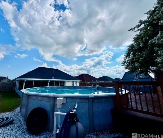 321 Galvez Lane, Houma, LA 70363