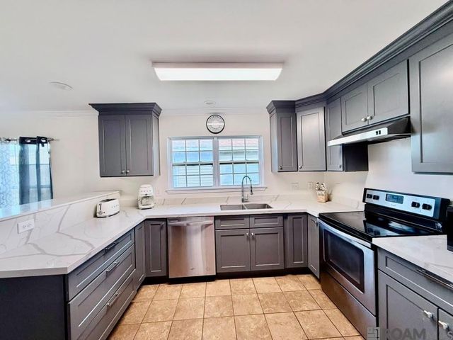 321 Galvez Lane, Houma, LA 70363