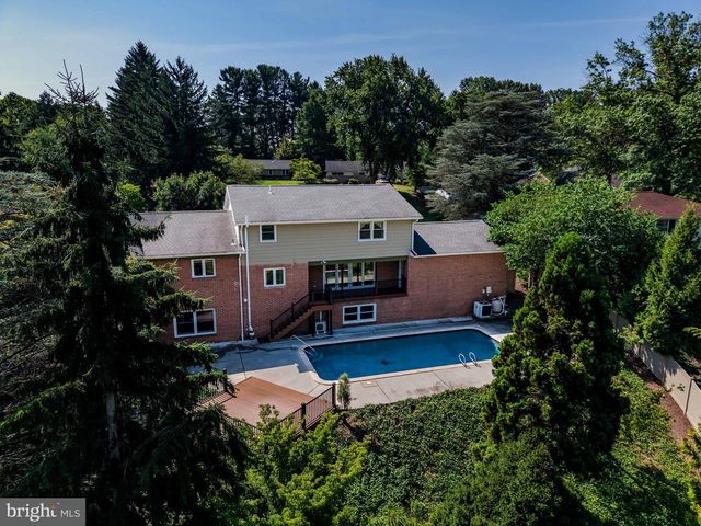 2846 VISTA CIR, Camp Hill, PA 17011