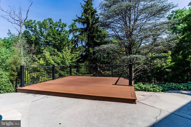 2846 VISTA CIR, Camp Hill, PA 17011
