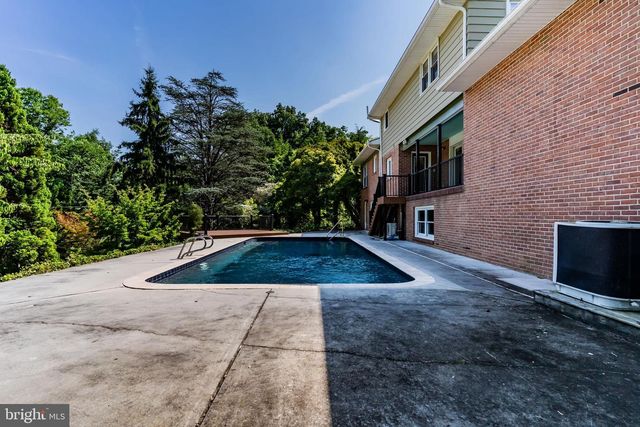 2846 VISTA CIR, Camp Hill, PA 17011