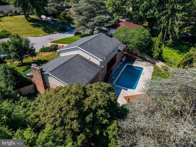 2846 VISTA CIR, Camp Hill, PA 17011