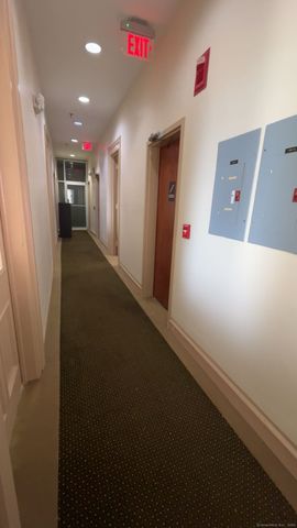 97-105 Main Street 3B, Norwich, CT 06360