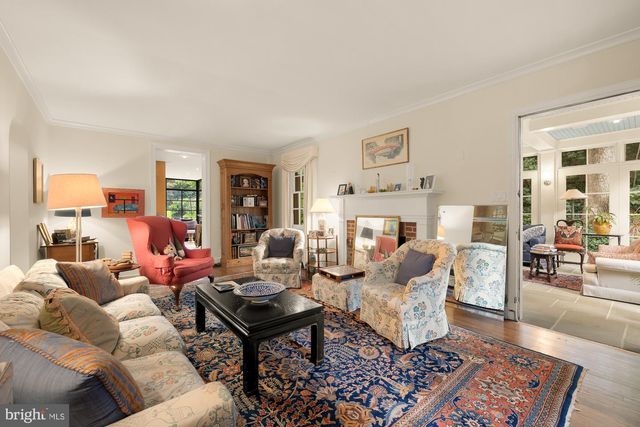 5310 27TH ST NW, Washington, DC 20015