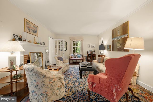 5310 27TH ST NW, Washington, DC 20015