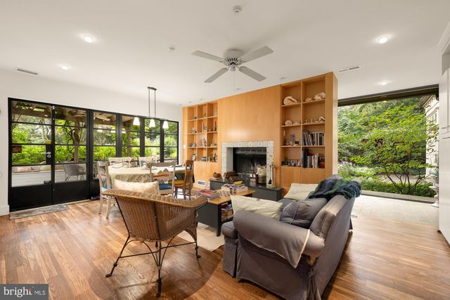 5310 27TH ST NW, Washington, DC 20015