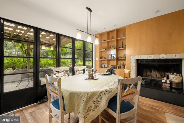 5310 27TH ST NW, Washington, DC 20015