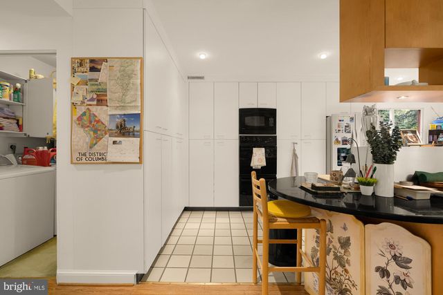 5310 27TH ST NW, Washington, DC 20015