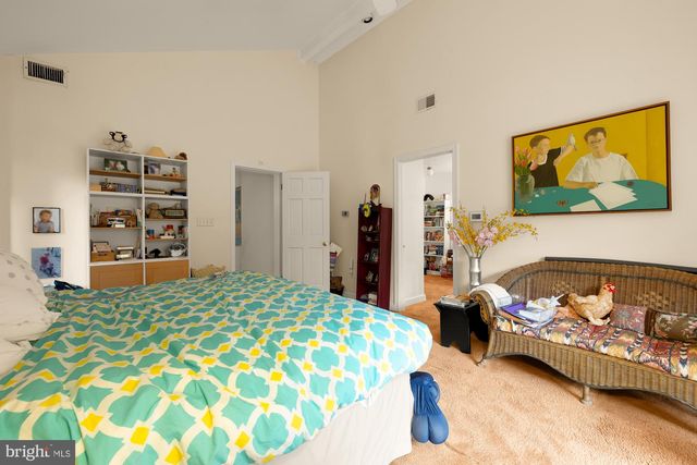 5310 27TH ST NW, Washington, DC 20015
