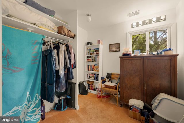 5310 27TH ST NW, Washington, DC 20015