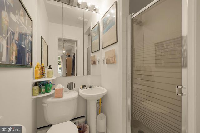 5310 27TH ST NW, Washington, DC 20015