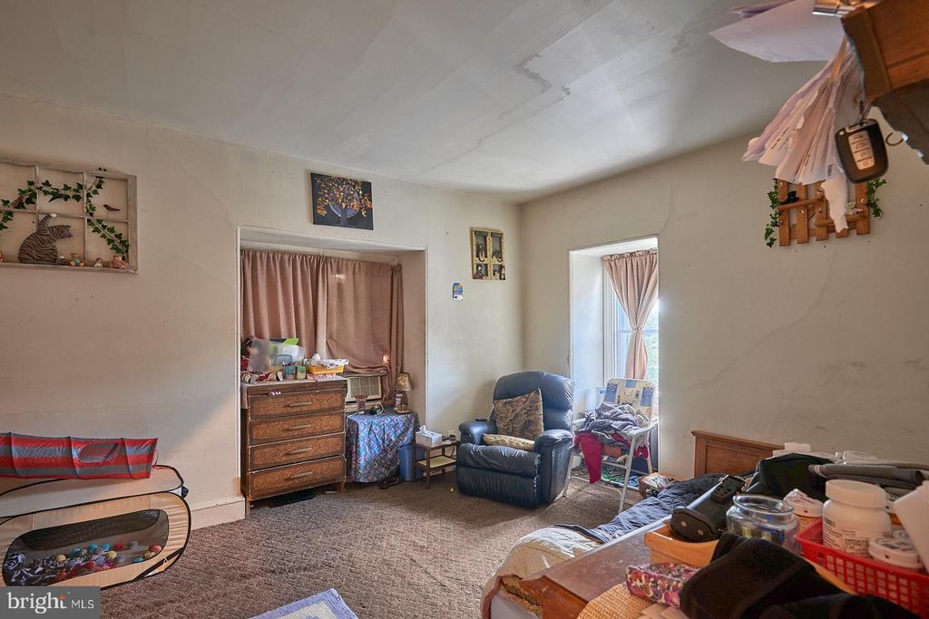 946-948 LANCASTER AVE, Reading, PA 19607