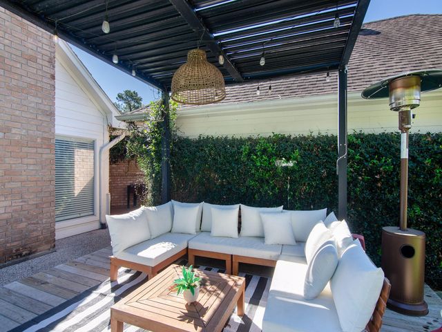 25 Cokeberry Street, The Woodlands, TX 77380