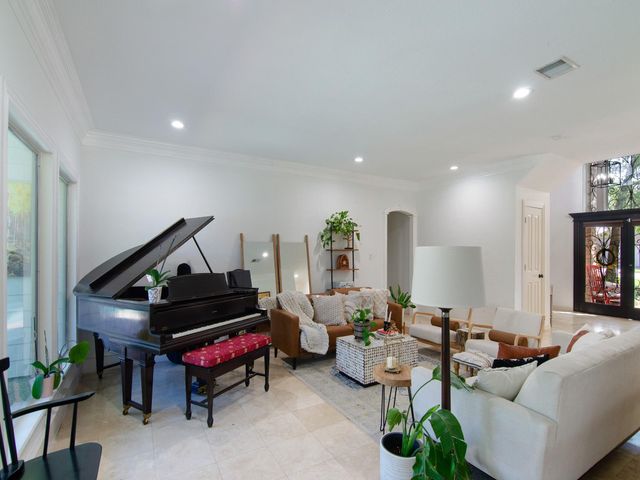 25 Cokeberry Street, The Woodlands, TX 77380