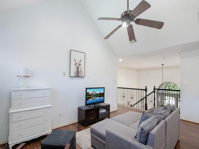 25 Cokeberry Street, The Woodlands, TX 77380