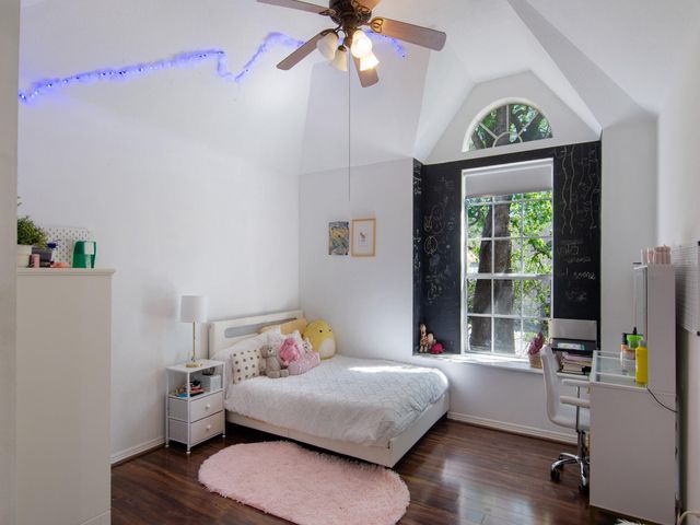 25 Cokeberry Street, The Woodlands, TX 77380