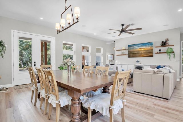 1605 CENTER ROAD, Terra Ceia, FL 34250