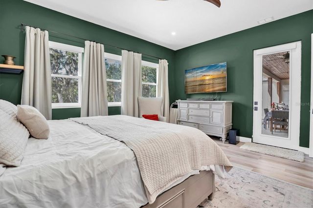 1605 CENTER ROAD, Terra Ceia, FL 34250