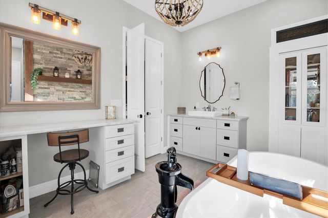 1605 CENTER ROAD, Terra Ceia, FL 34250