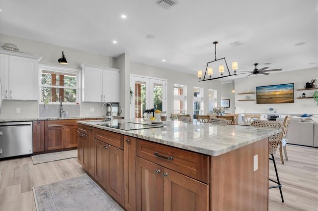 1605 CENTER ROAD, Terra Ceia, FL 34250