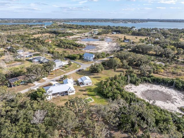 1605 CENTER ROAD, Terra Ceia, FL 34250