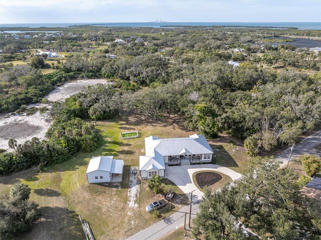 1605 CENTER ROAD, Terra Ceia, FL 34250