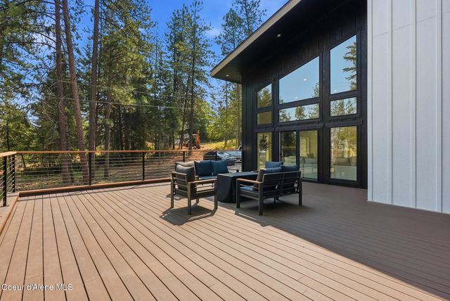 6080 W Highland DR, Coeur D'alene, ID 83814