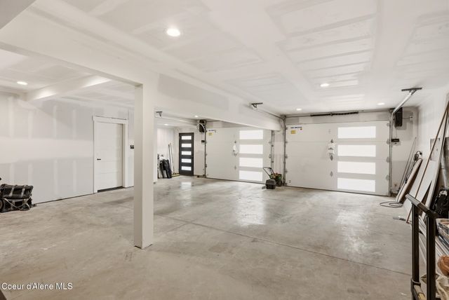6080 W Highland DR, Coeur D'alene, ID 83814