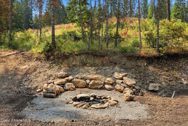 6080 W Highland DR, Coeur D'alene, ID 83814