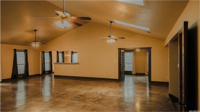 923 MIDNIGHT DRIVE, San Antonio, TX 78260