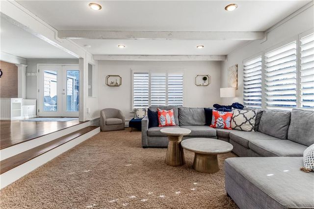 3409 W 71st Street, Prairie Village, KS 66208