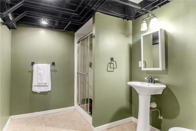 3409 W 71st Street, Prairie Village, KS 66208