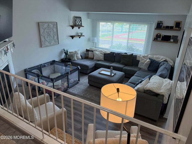 211 Clubhouse Drive, Middletown, NJ 07748