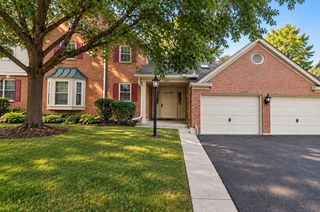 311 Glasgow Lane V2, Schaumburg, IL 60194