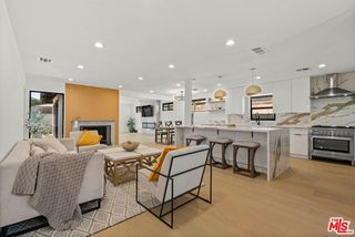 5253 Buffalo Avenue, Sherman Oaks, CA 91401