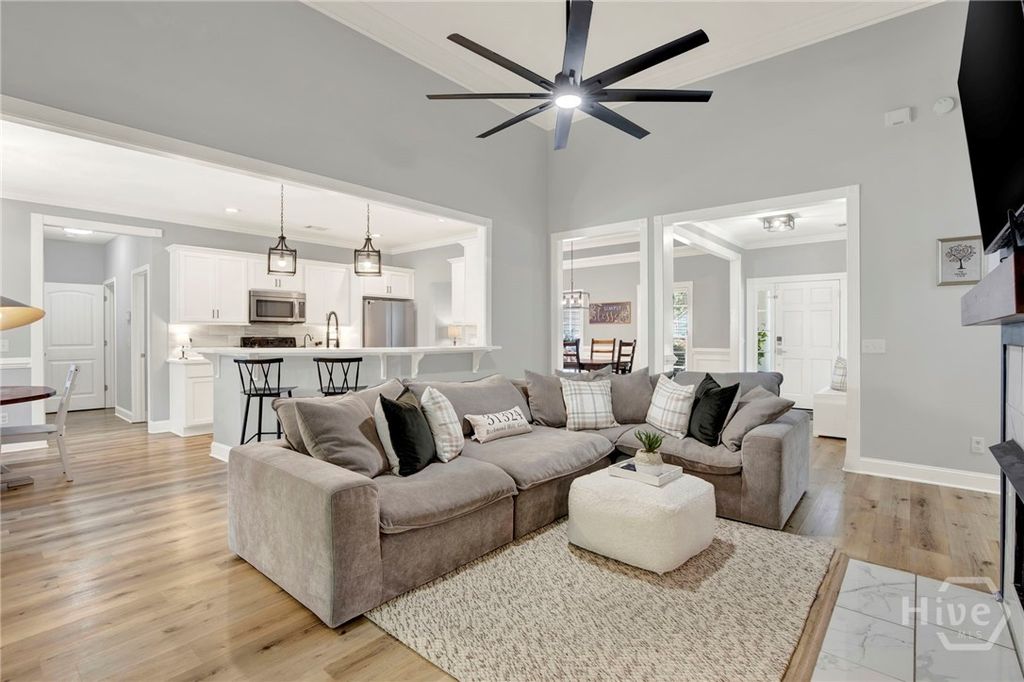 Image 10 of property listing at 97 Misty Drive, Richmond Hill, GA 31324