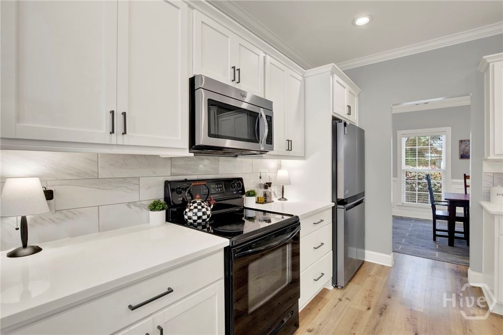 Image 17 of property listing at 97 Misty Drive, Richmond Hill, GA 31324