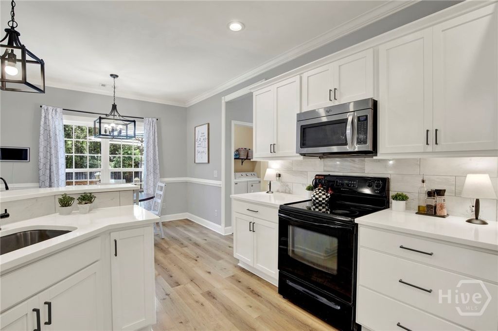 Image 18 of property listing at 97 Misty Drive, Richmond Hill, GA 31324