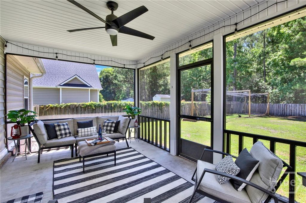 Image 34 of property listing at 97 Misty Drive, Richmond Hill, GA 31324