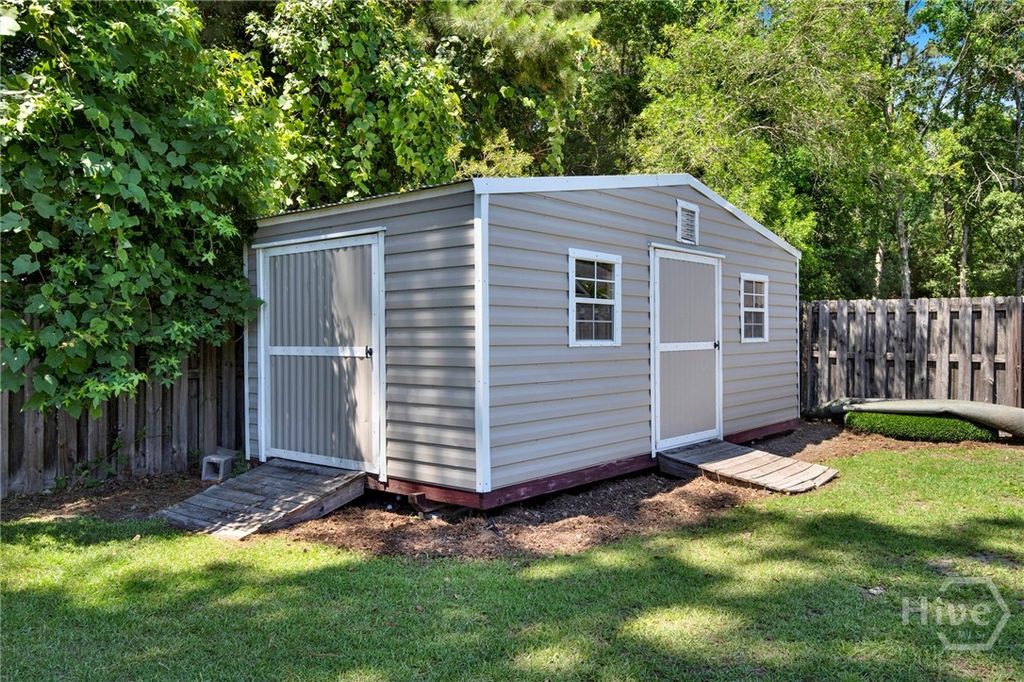Image 39 of property listing at 97 Misty Drive, Richmond Hill, GA 31324