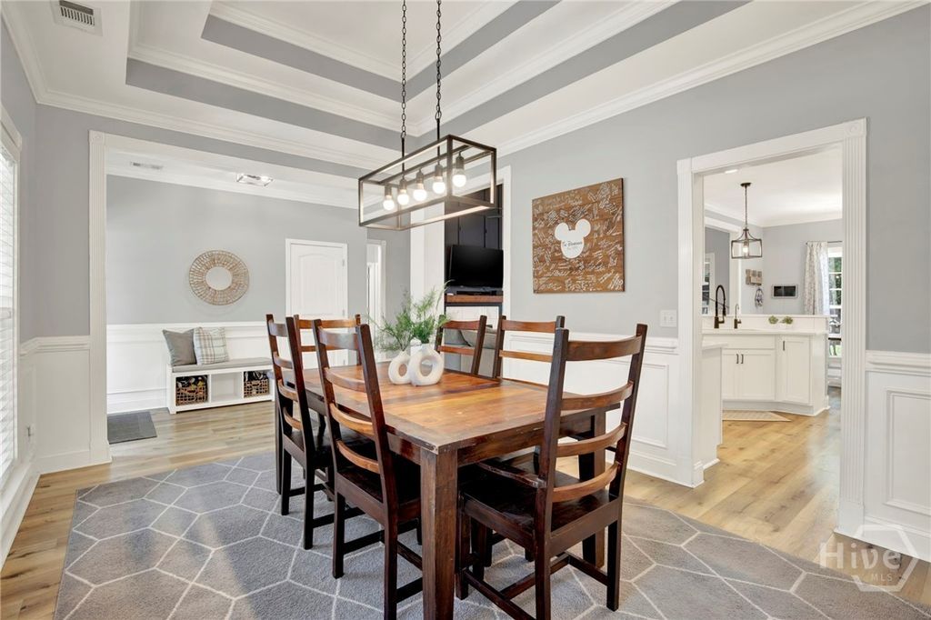Image 7 of property listing at 97 Misty Drive, Richmond Hill, GA 31324