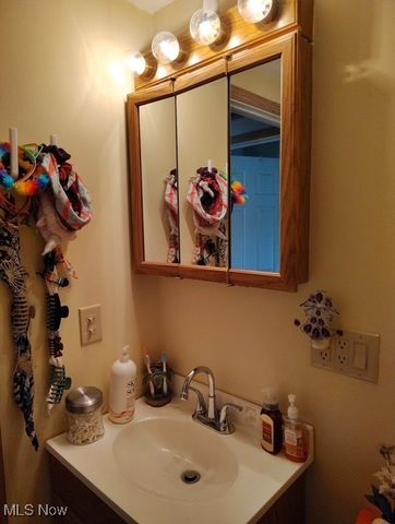 2447 Linwood, Ashtabula, OH 44004